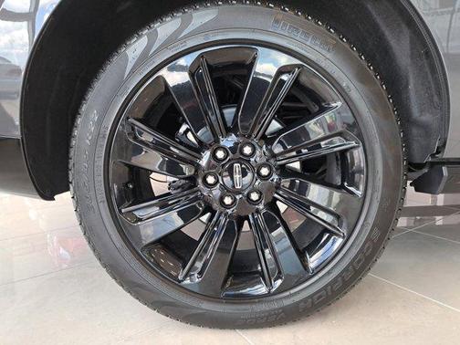 2024 Lincoln Navigator Black Label