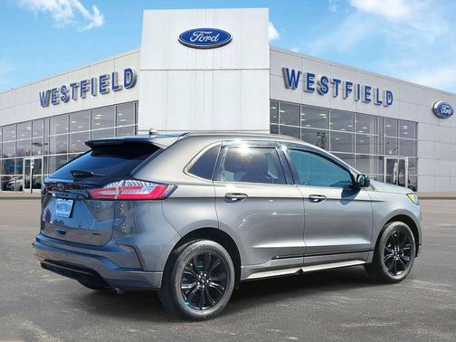 CARBONIZED GRAY 2024 Ford Edge SE
