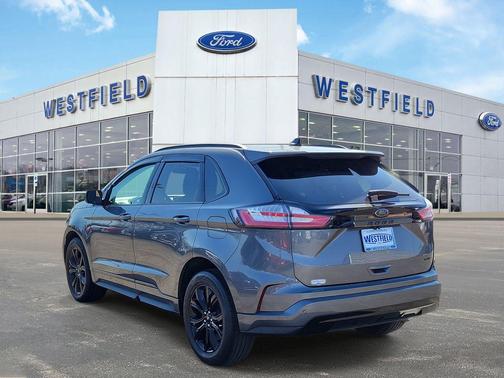 CARBONIZED GRAY 2024 Ford Edge SE