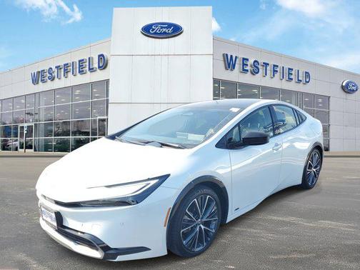 2024 Toyota Prius XLE