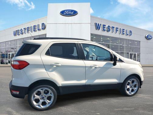 DIAMOND WHITE 2021 Ford EcoSport SE