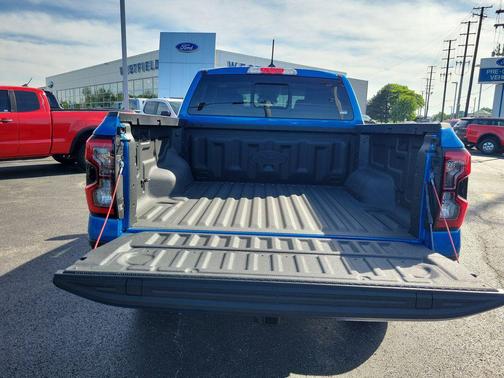VELOCITY BLUE METALLIC 2025 Ford Ranger LARIAT