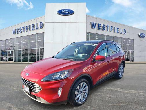 2022 Ford Escape Titanium