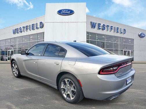 2016 Dodge Charger SE