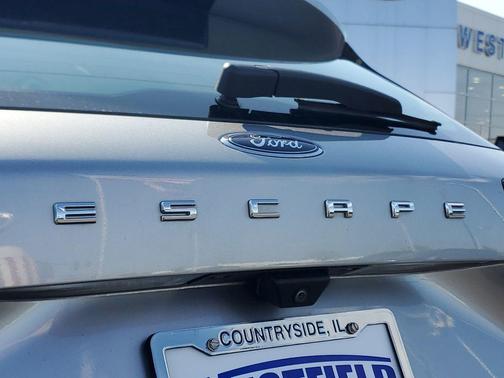 2022 Ford Escape S