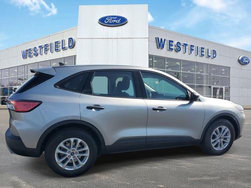 2022 Ford Escape S