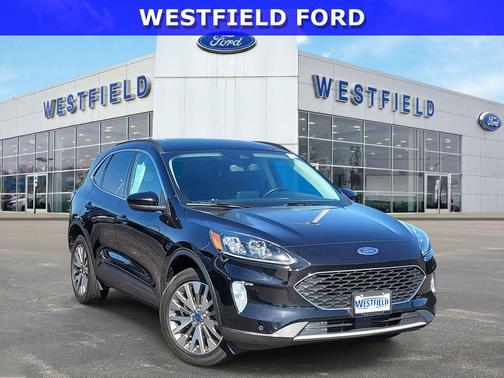 2022 Ford Escape Titanium