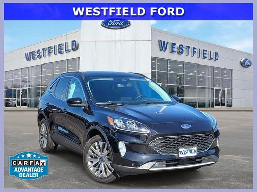 Black Metallic 2022 Ford Escape Titanium