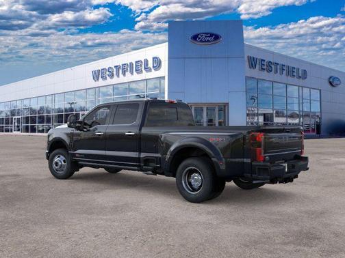 Agate Black Metallic 2026 Ford F-350 Platinum