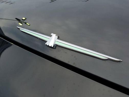 2002 Ford Thunderbird Premium