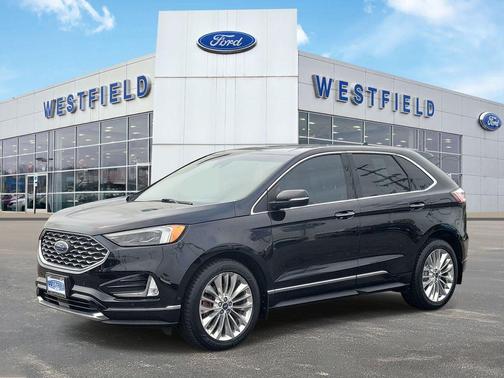 Agate Black 2020 Ford Edge Titanium