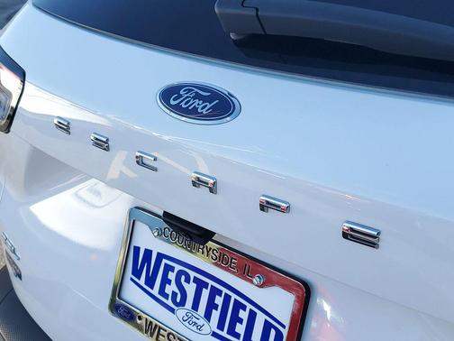 OXFORD WHITE 2022 Ford Escape SEL