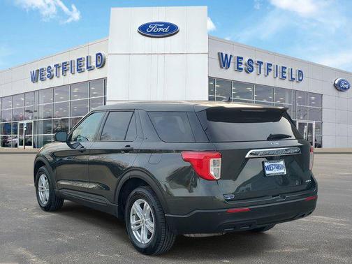 2022 Ford Explorer Base