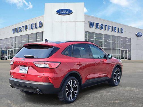 2022 Ford Escape SE