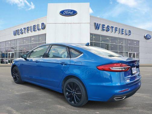 2020 Ford Fusion SE