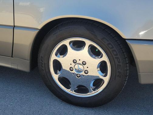 1995 Mercedes-Benz SL-Class 5.0L