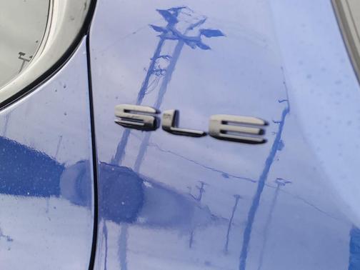 2023 GMC Acadia FWD SLE