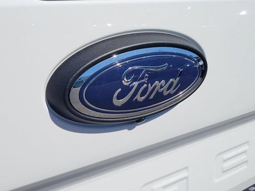 Oxford White 2024 Ford Ranger XLT