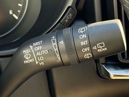 2026 Mazda CX-50 Premium Plus