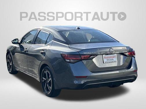 Gun Metallic 2024 Nissan Sentra SV