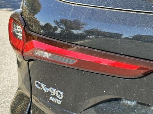 2025 Mazda CX-90 Premium