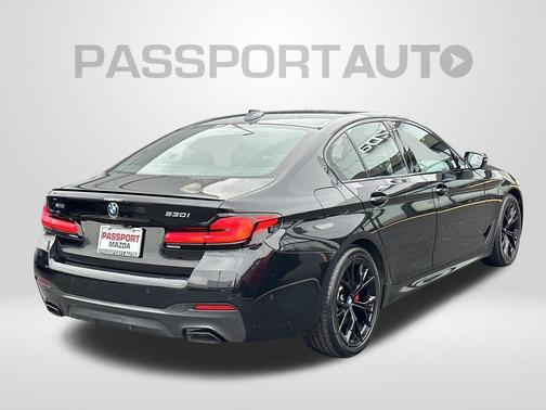 Black Sapphire Metallic 2023 BMW 530 i xDrive