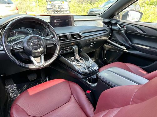 2022 Mazda CX-9 Carbon Edition