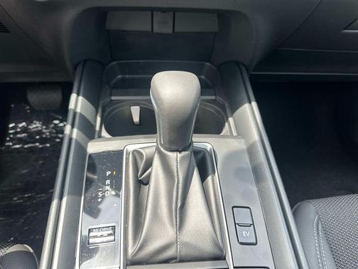 2025 Mazda CX-50 Hybrid Preferred Package