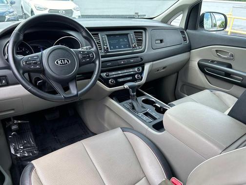 2020 Kia Sedona EX