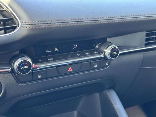 2025 Mazda Mazda3 FWD w/Preferred Package