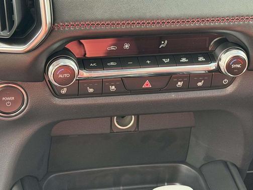 2026 Mazda CX-50 Premium Plus