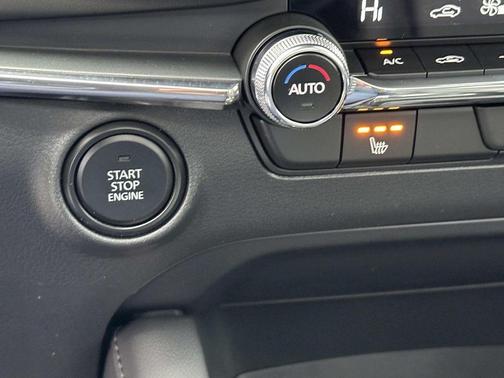 2025 Mazda Mazda3 FWD w/Preferred Package
