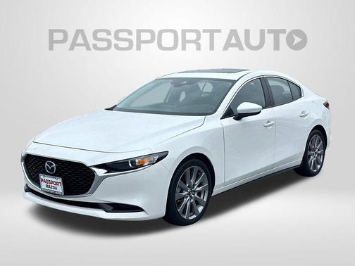 2023 Mazda Mazda3 FWD w/Preferred Package