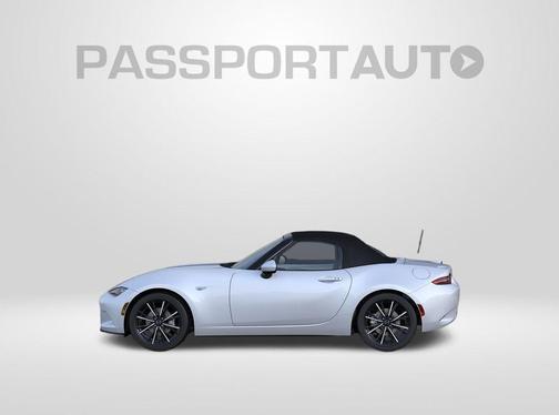 Snowflake White Pearl 2026 Mazda MX-5 Miata Grand Touring