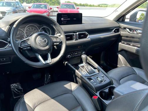 2022 Mazda CX-5 2.5 S Preferred Package