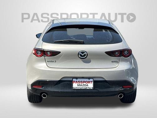 Platinum Quartz Metallic 2023 Mazda Mazda3 FWD w/Select Package