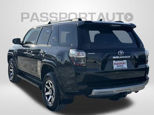 2024 Toyota 4Runner TRD Off Road
