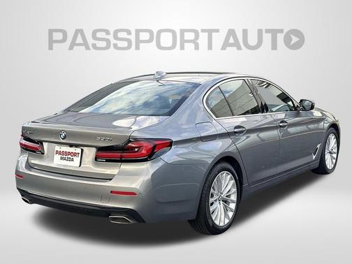 Skyscraper Gray Metallic 2023 BMW 530 i xDrive