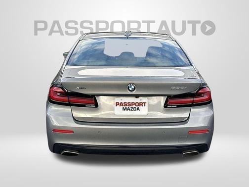 Skyscraper Gray Metallic 2023 BMW 530 i xDrive