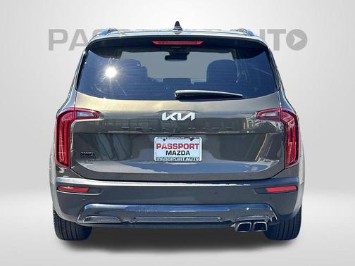 Dark Moss 2022 Kia Telluride SX