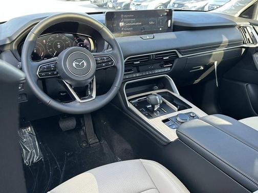 2025 Mazda CX-70 PHEV Premium Package