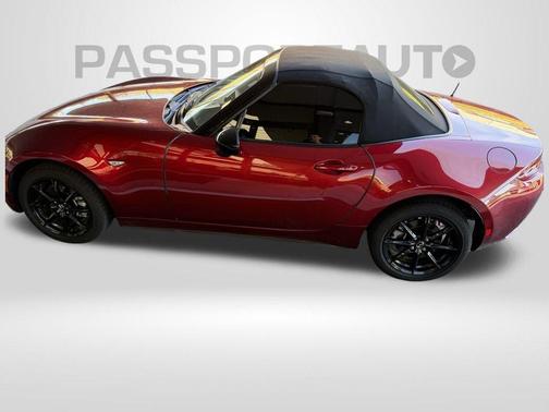 2024 Mazda MX-5 Miata Sport