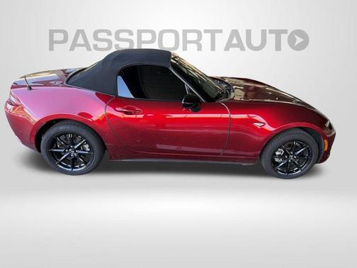 2024 Mazda MX-5 Miata Sport