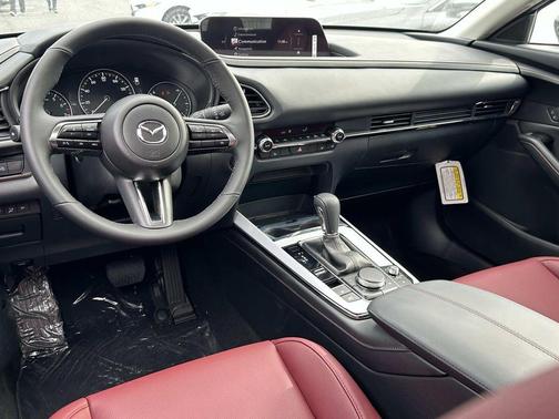2025 Mazda CX-30 2.5 S Carbon Edition