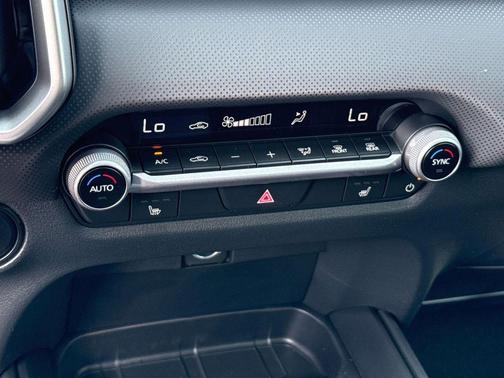 2025 Mazda CX-50 Hybrid Preferred Package