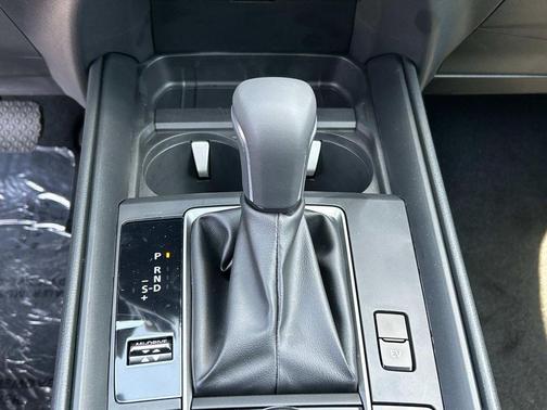 2025 Mazda CX-50 Hybrid Preferred Package