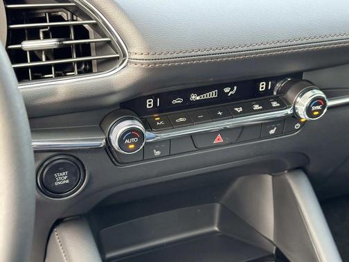 2025 Mazda Mazda3 FWD w/Preferred Package