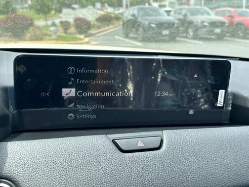 2025 Mazda CX-70 PHEV Premium Package