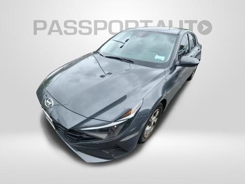 Gray 2023 Hyundai ELANTRA SE