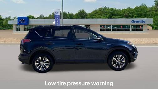 2018 Toyota RAV4 Hybrid XLE